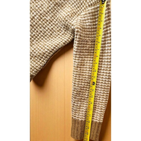 Banana Republic Soft Fuzzy Collared Knit Pullover Sweater Cozy Neutral- Medium - Picture 6 of 10